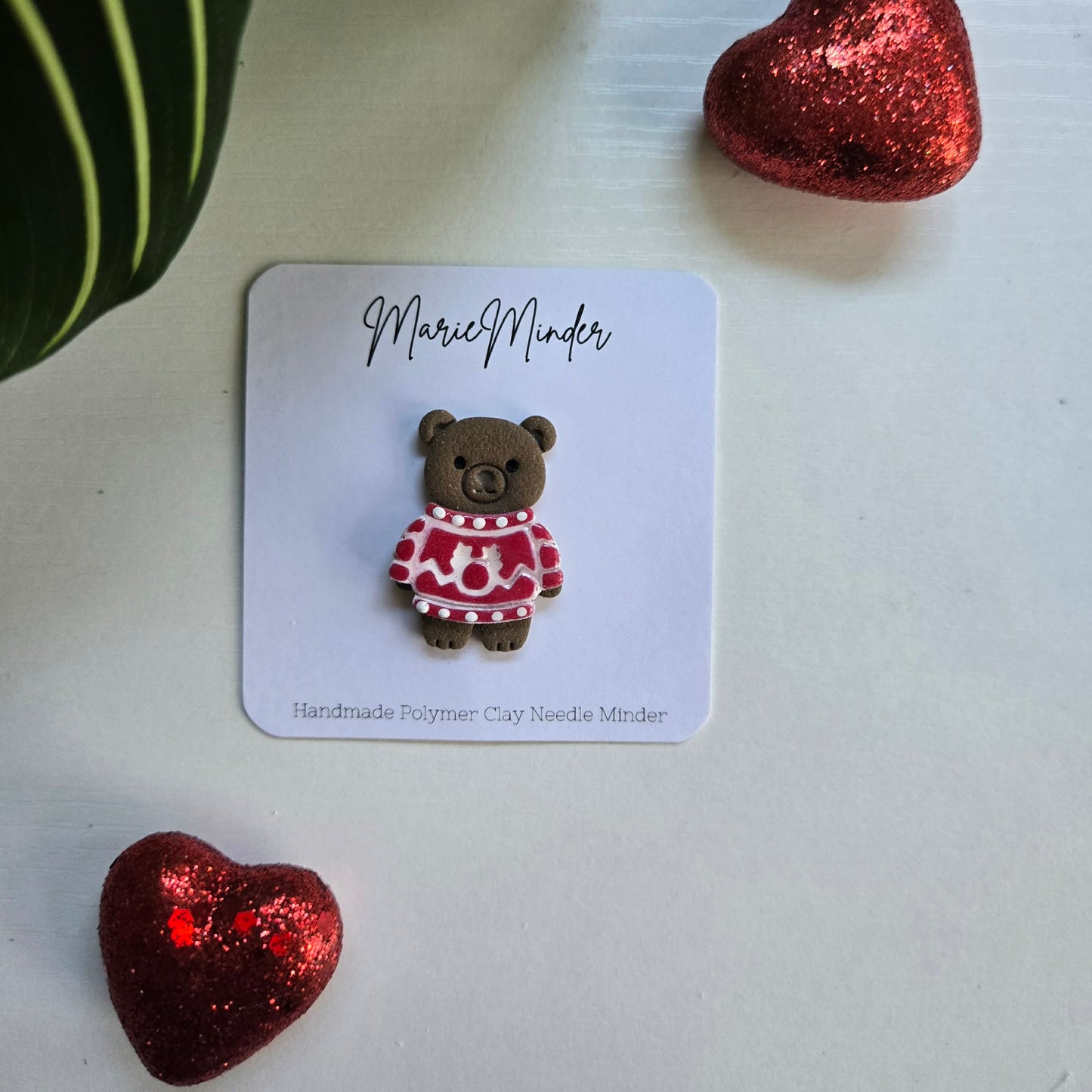 Cozy Bear Needle Minder