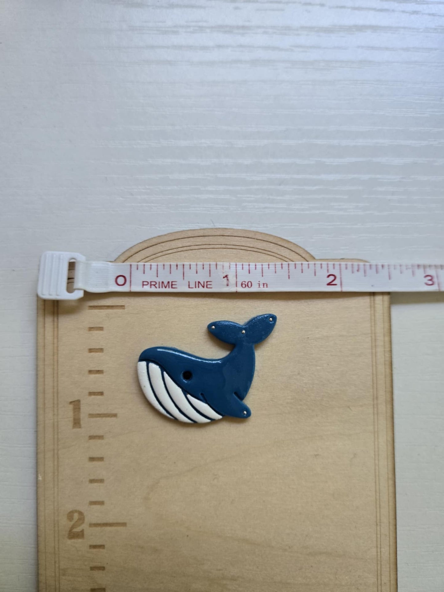 Whale Needle Minder