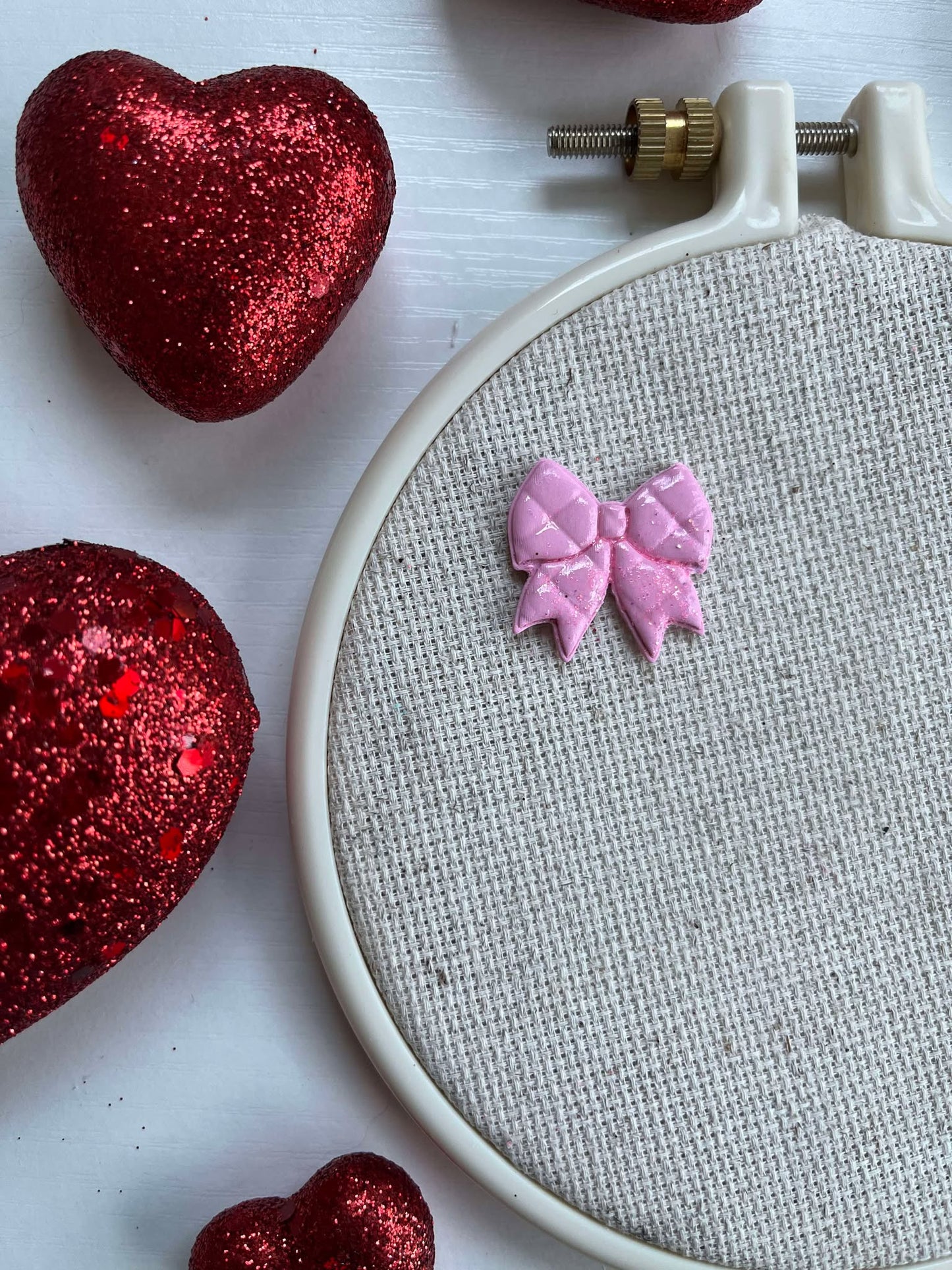 Pink Bow Needle Minder