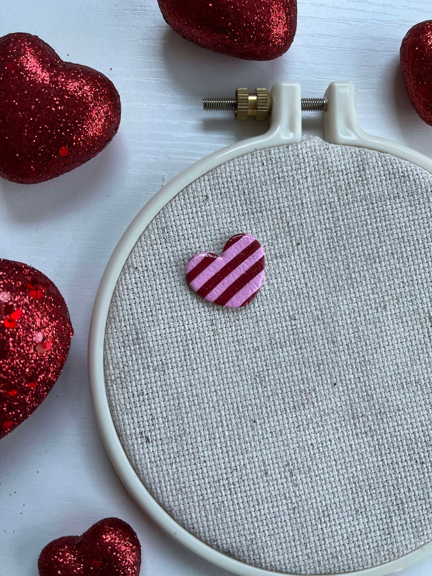Striped Heart Needle Minder
