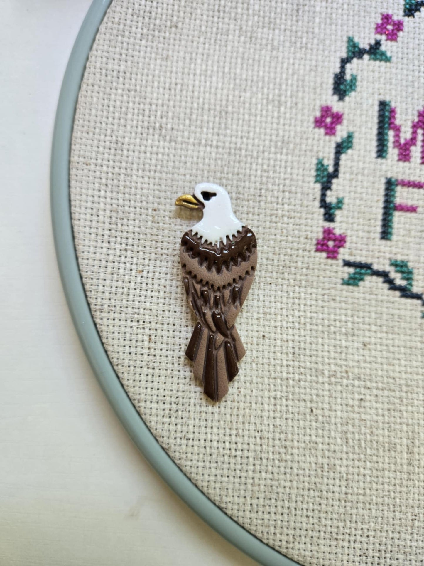 Eagle Needle Minder