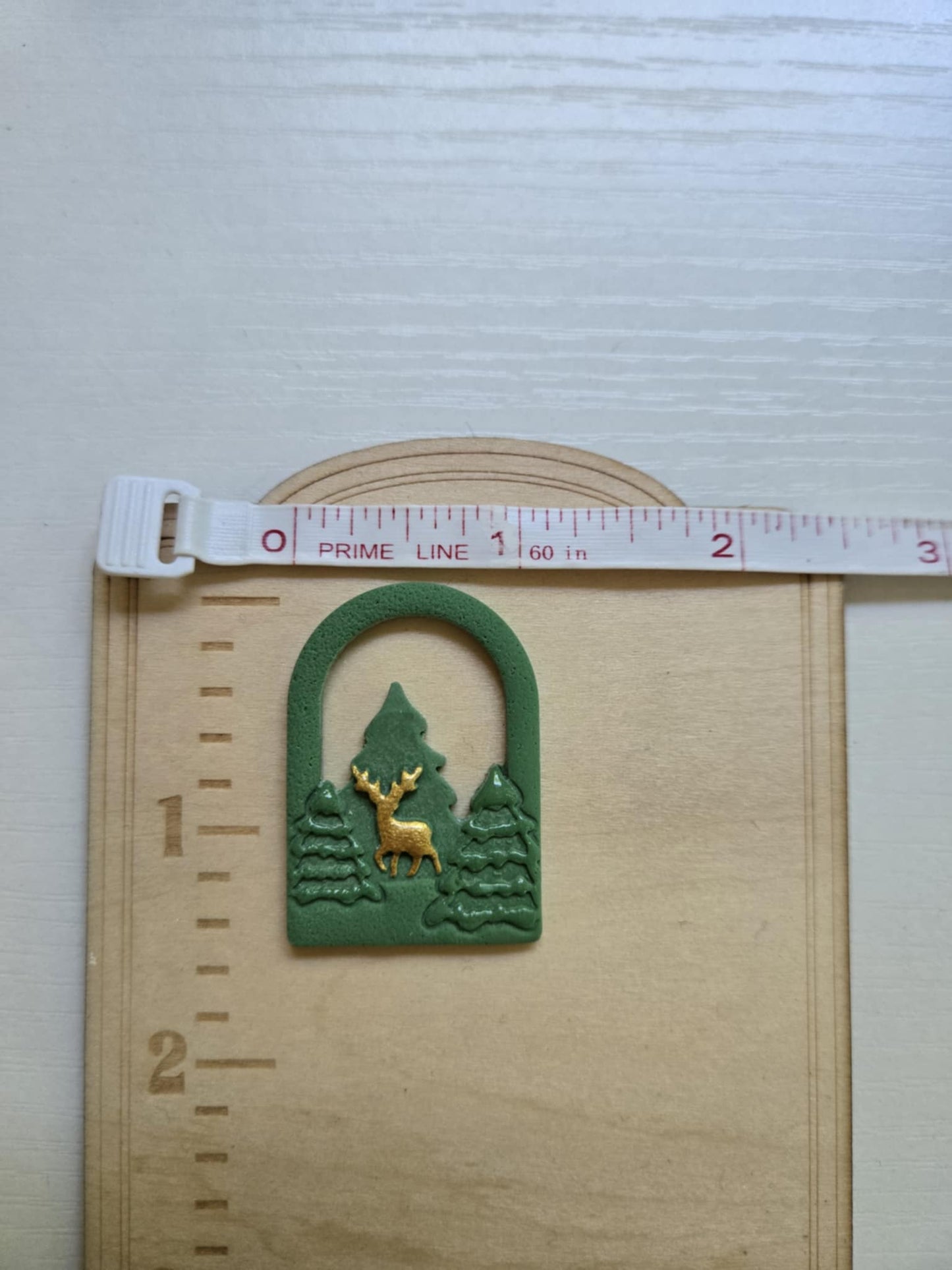 Deer in Trees Needle Minder
