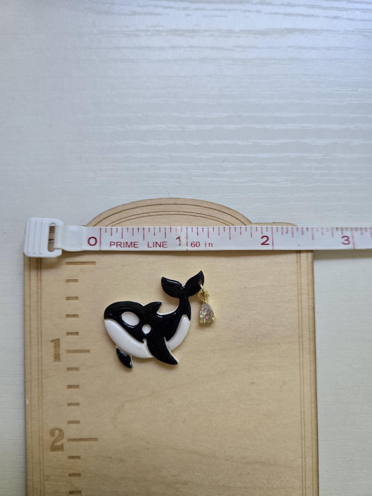 Orca Needle Minder