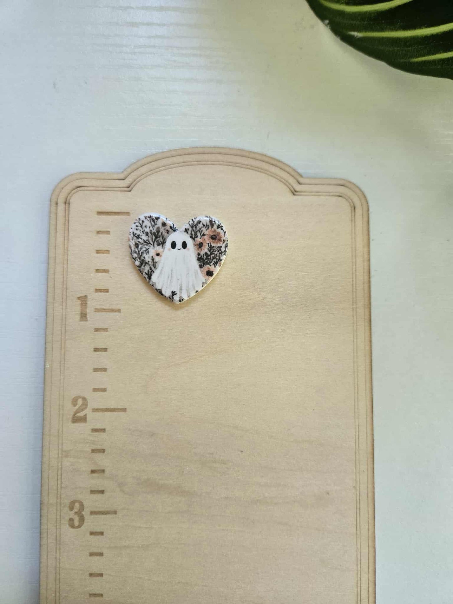 Ghost Heart Needle Minder
