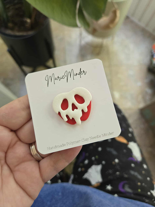 White Apple Needle Minder