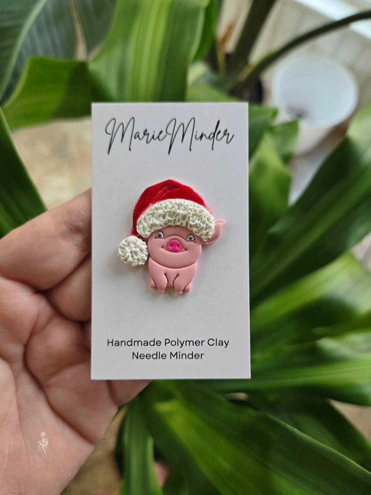 Christmas Piggy Needle Minder