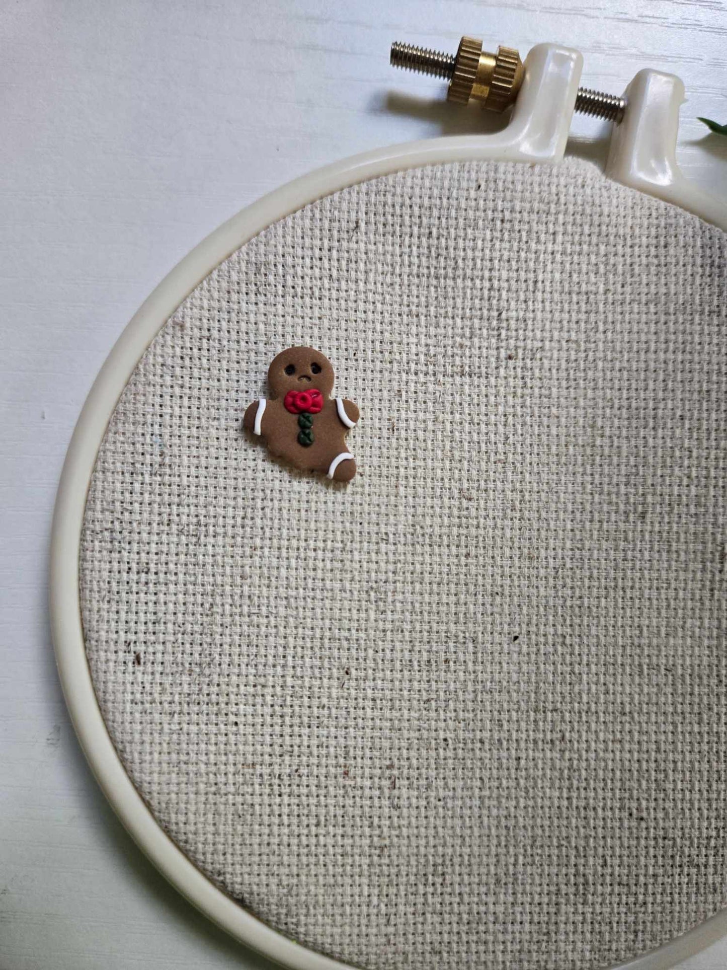 Sad Gingerbread Needle Minder