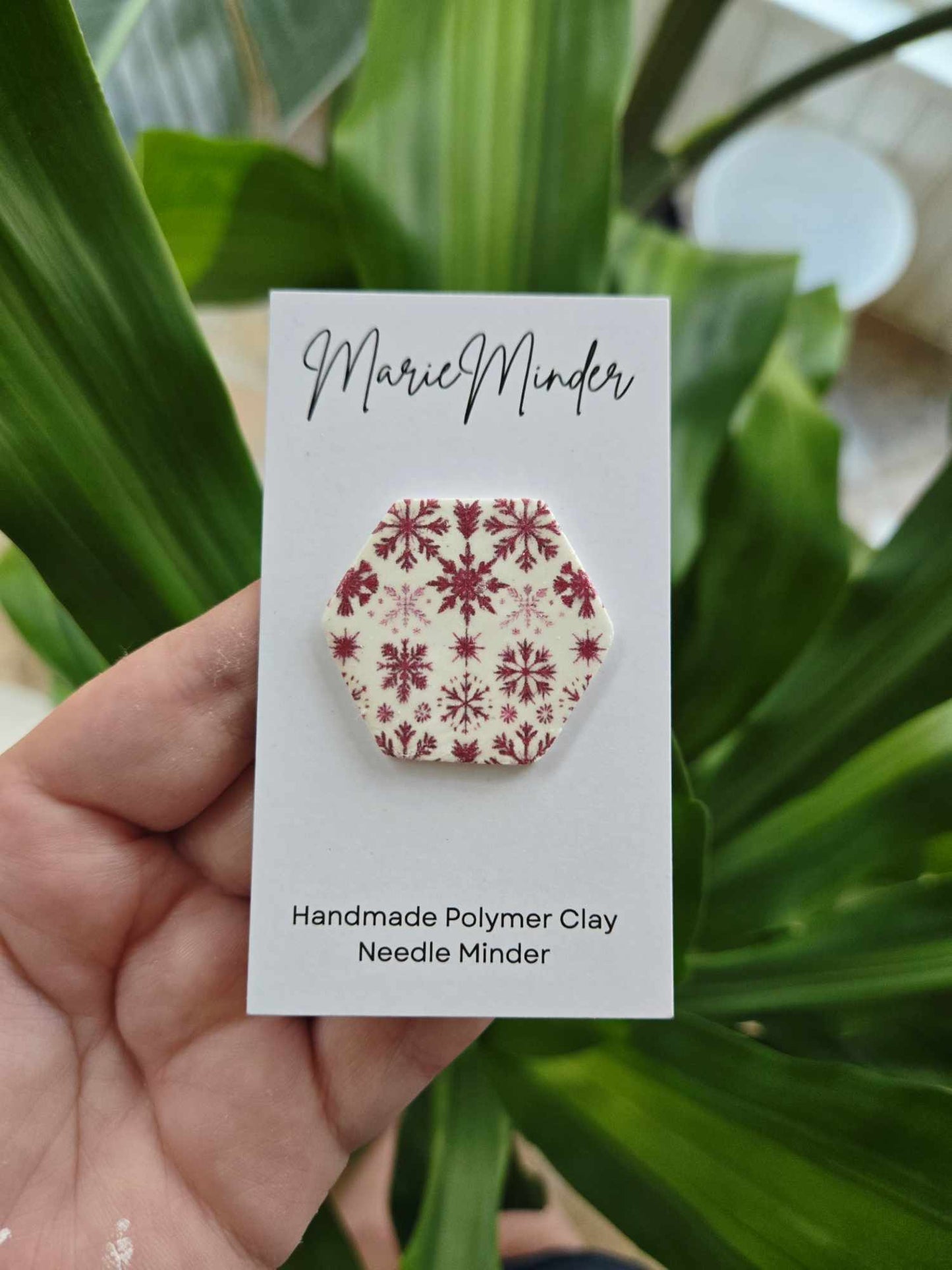 Snowflakes Hexagon Needle Minder