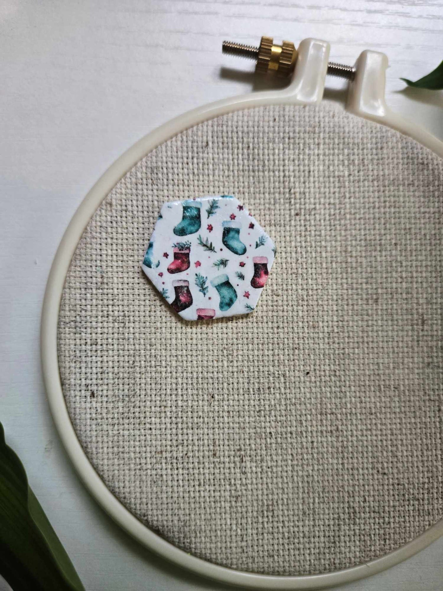 Stockings Hexagon Needle Minder