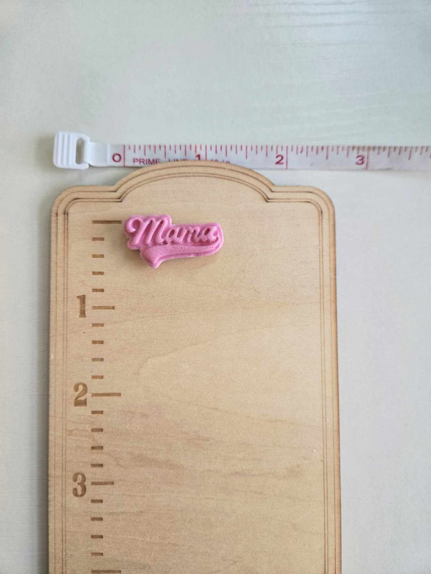 Mama Needle Minder