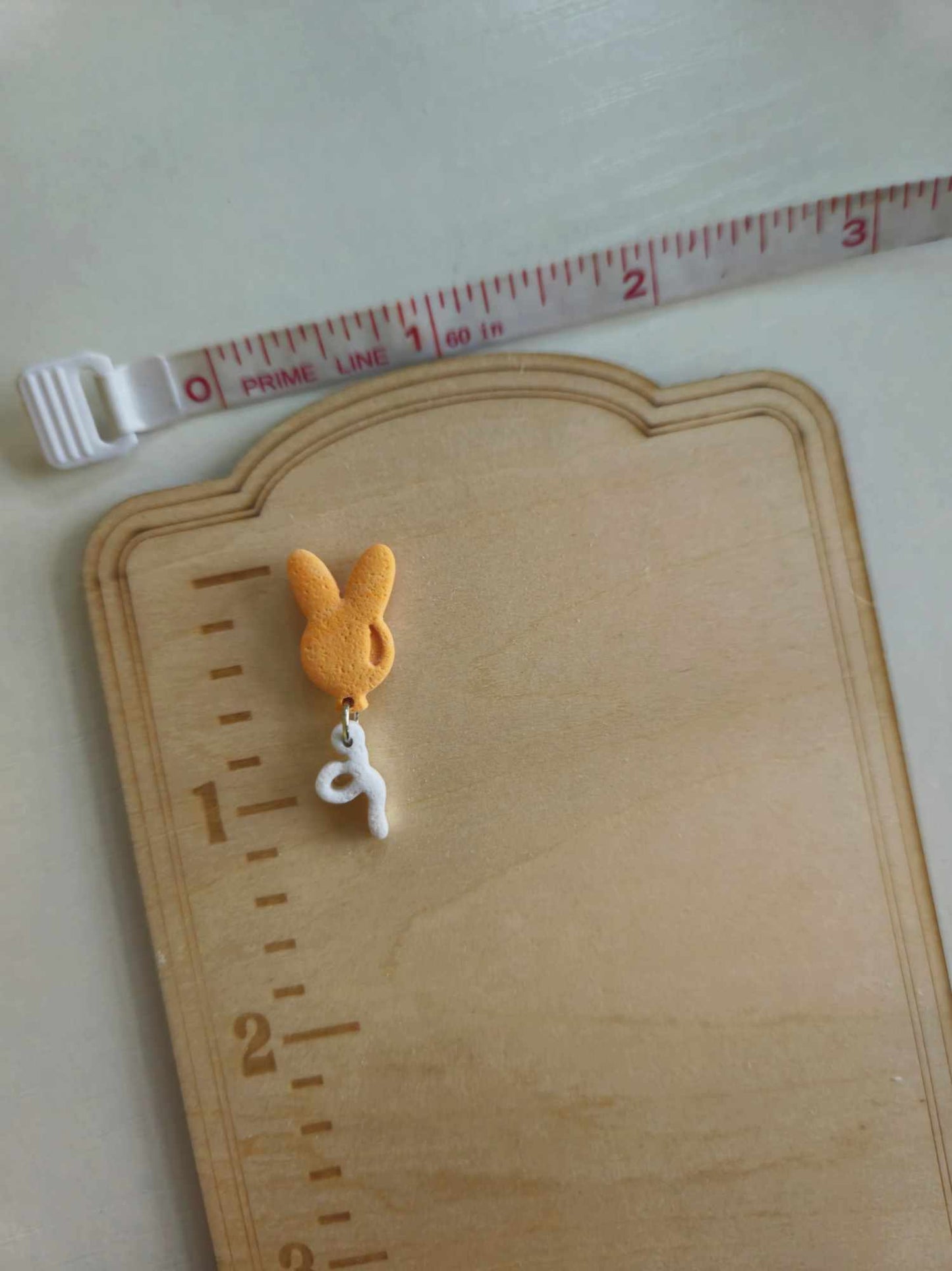 Bunny Balloon Needle Minder