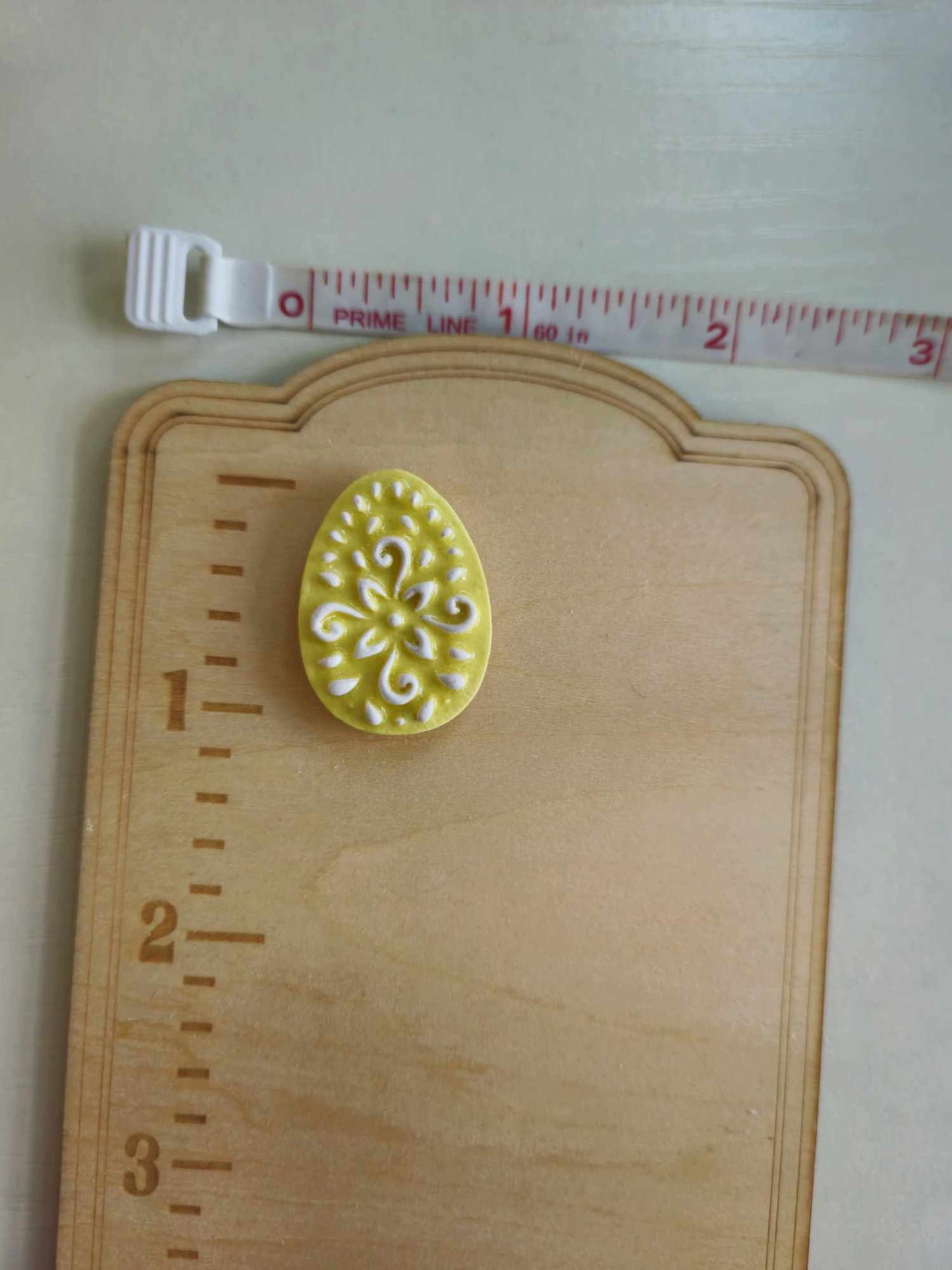 Yellow Easter Egg Needle Minder