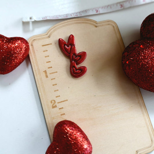 Triple Glitter Hearts Needle Minder