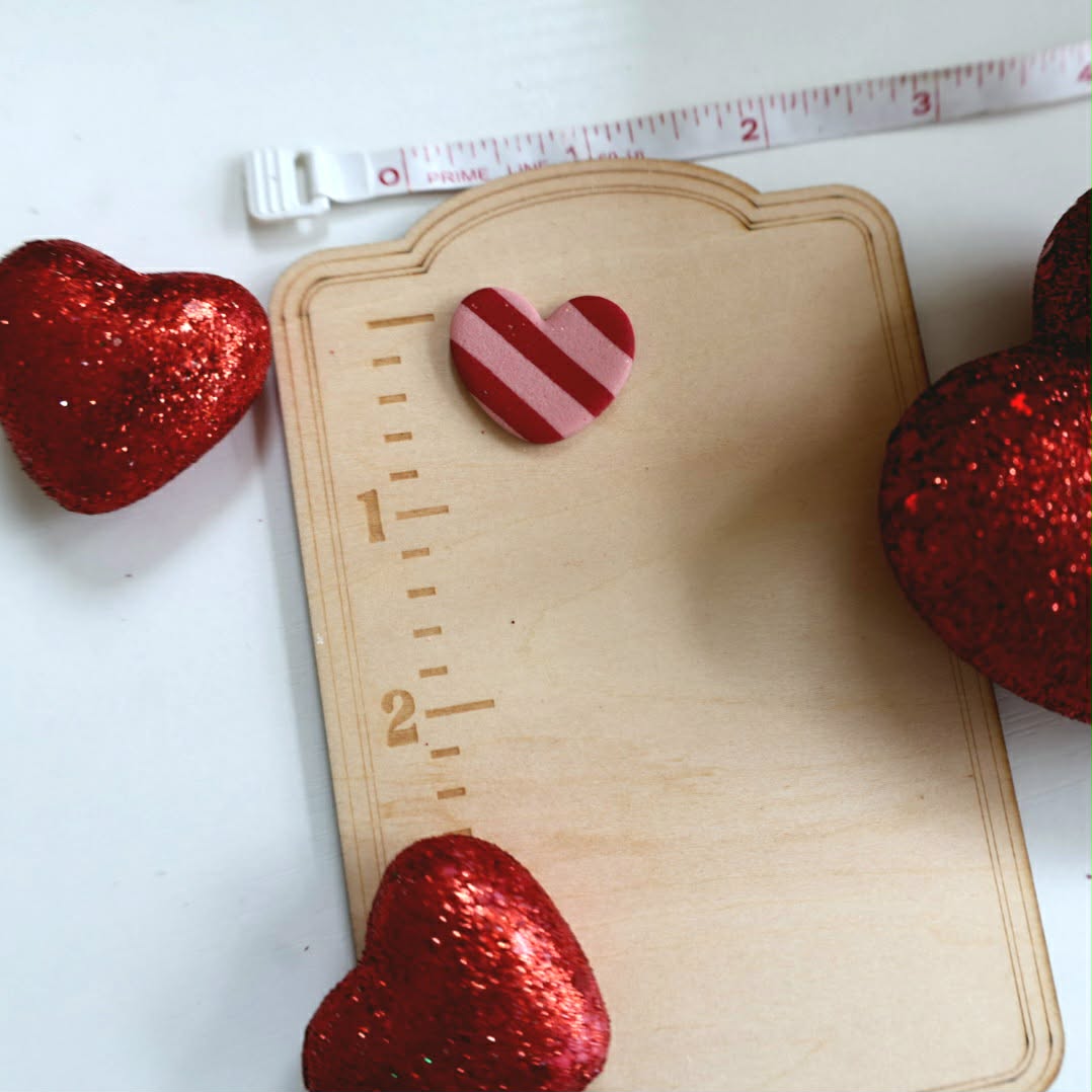 Red & Pink Heart Needle Minder