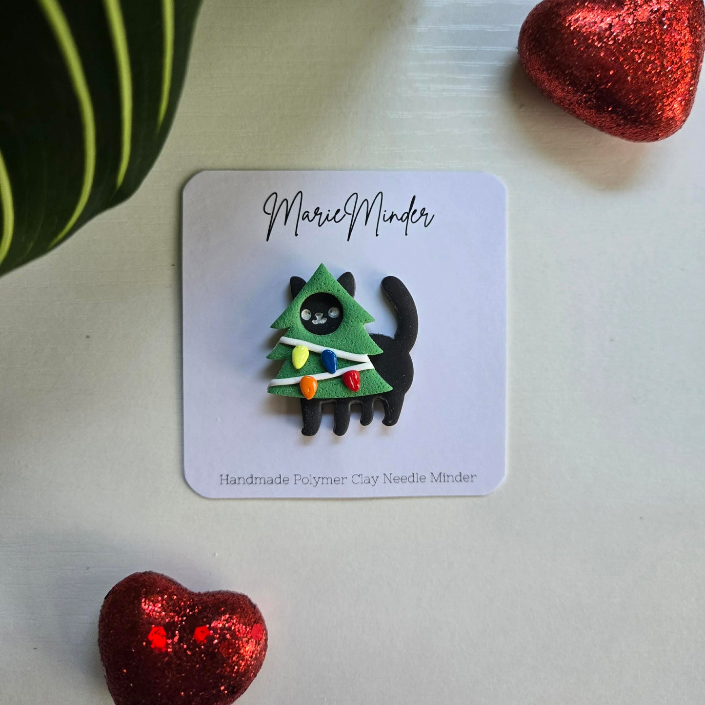 Christmas Tree Kitty Needle Minder