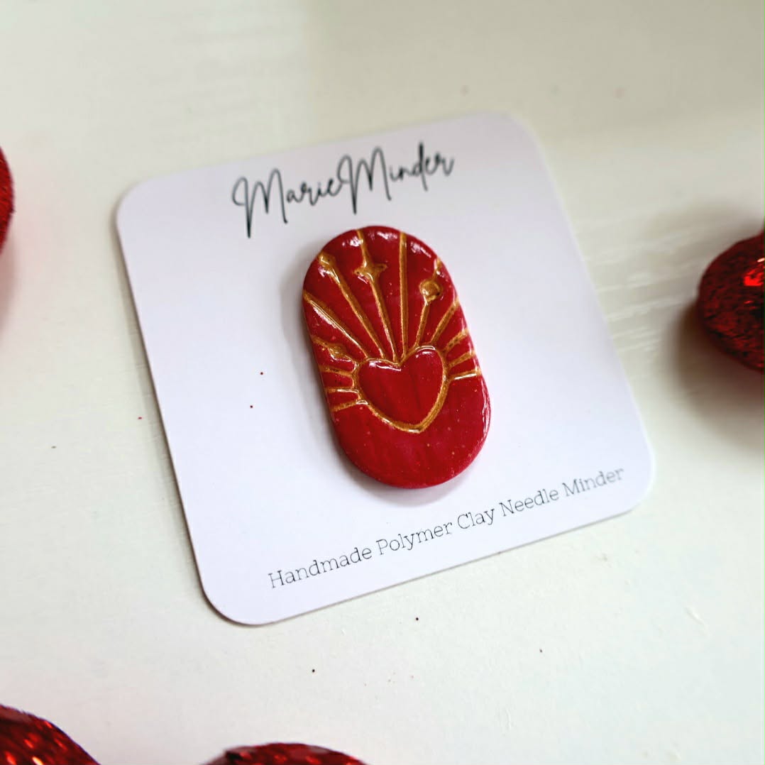 Radiating Heart Needle Minder