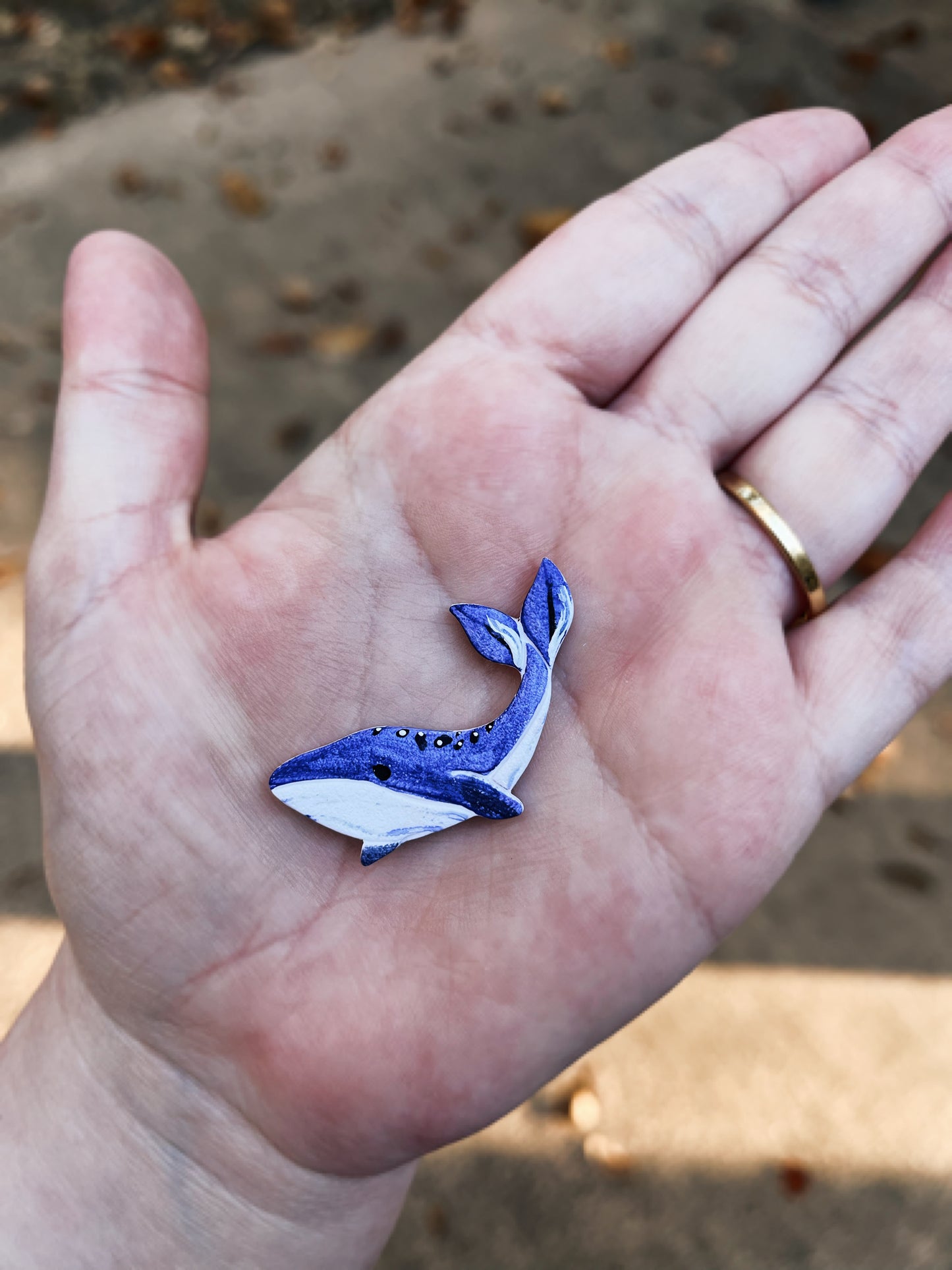 Whale Needle Minder